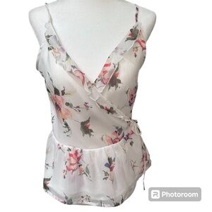 ABERCROMBIE & FITCH FLORAL  FRILLY WRAP TOP WITH PEPLUM HEM,  SZ MED